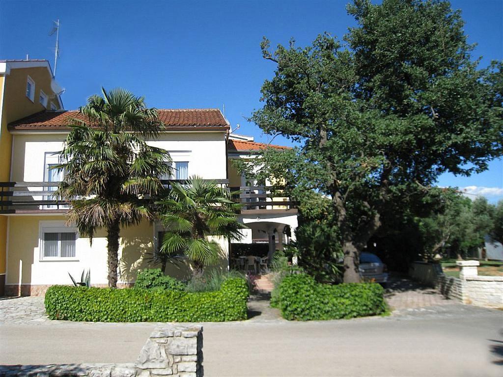 Apartments Barbara Rovinj Bagian luar foto