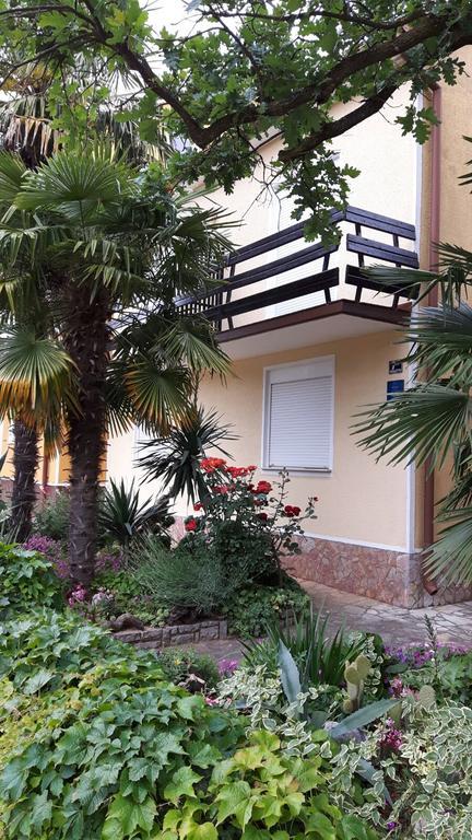 Apartments Barbara Rovinj Bagian luar foto
